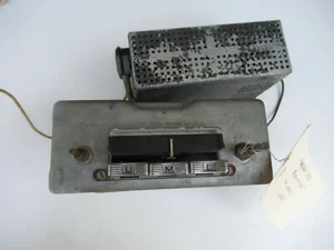 Vintage Porsche 356 BLAUPUNKT "KOLN" UML 3 Button Car Radio ('56-'59) - Picture 1 of 11