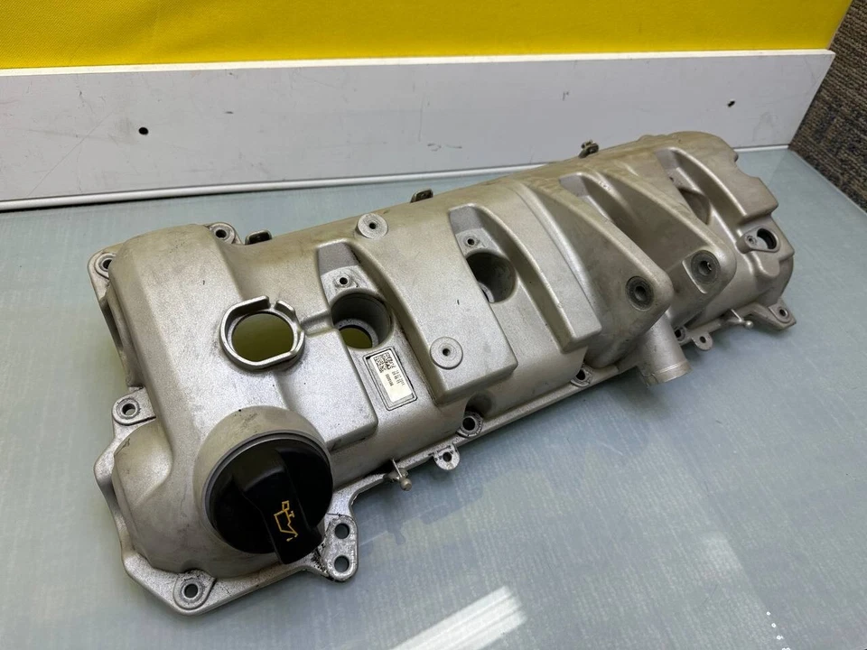 2012-2014 PPORSCHE CAYENNE 4,8 Л ПРАВЫЙ ЦИЛИНДР КРЫШКА КЛАПАНА 94810513521 OEM - Изображение 1 из 4