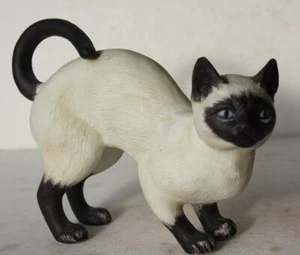 Siamese Cat Figurine Standing Blue Eyes Andrea By Sadek Made in Japan Beautiful - Picture 1 of 1