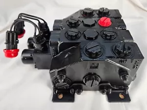Parker 16062011 V10 Series Directional Control Valve Terex V10-583-B V10-00583-B - Picture 1 of 20