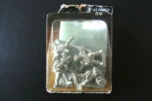 OOP Citadel / Warhammer 40k / Iron Claw / Rogue Trader IC301 Space Pirates BNIB - Picture 1 of 2