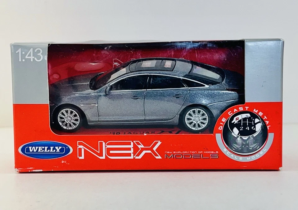 Jaguar XJ 2010 Diecast Model Car 1/43 - New In Box by Welly - Image 1 of 4