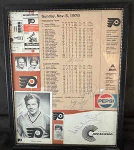 1978 Phila Flyers Autograph Collage w/ Bobby Orr, Terry Crisp, Gene Hart etc. - Picture 1 of 4