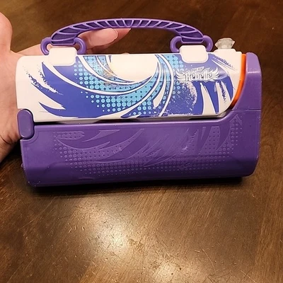 Cartera Nerf Rebelle Secret Shot Spy Blaster púrpura transformadora FUNCIONA sin dardos Foto 1 de 4