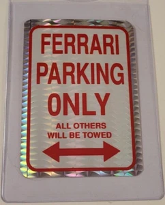 MÁQUINA EXPENDEDORA PRISMÁTICA PRISMÁTICA TARJETA ADHESIVA FERRARI PARKING ONLY AÑOS 80 CASI NUEVA - Imagen 1 de 3