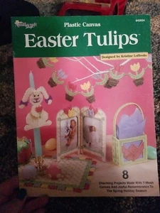 Plastic Canvas EASTER Tulips Pattern Book - Picture 1 of 2