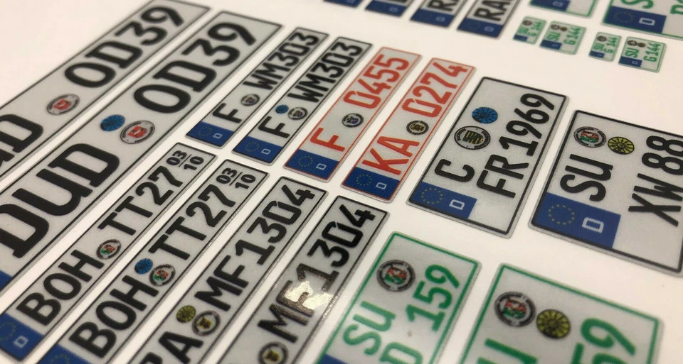 2x 2er Set REFLEKTIERENDE WUNSCHKENNZEICHEN EU - 1:5 Carson Tamiya HPI RACING - Bild 1 von 1