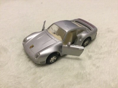 Majorette Porsche 959 1:34 Scale Silver Doors Open - Image 1 of 4