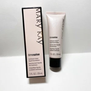 Mary Kay TimeWise Luminous-Wear Liquid Foundation BRONZE 8  NEW DISCONTINUED - Picture 1 of 3