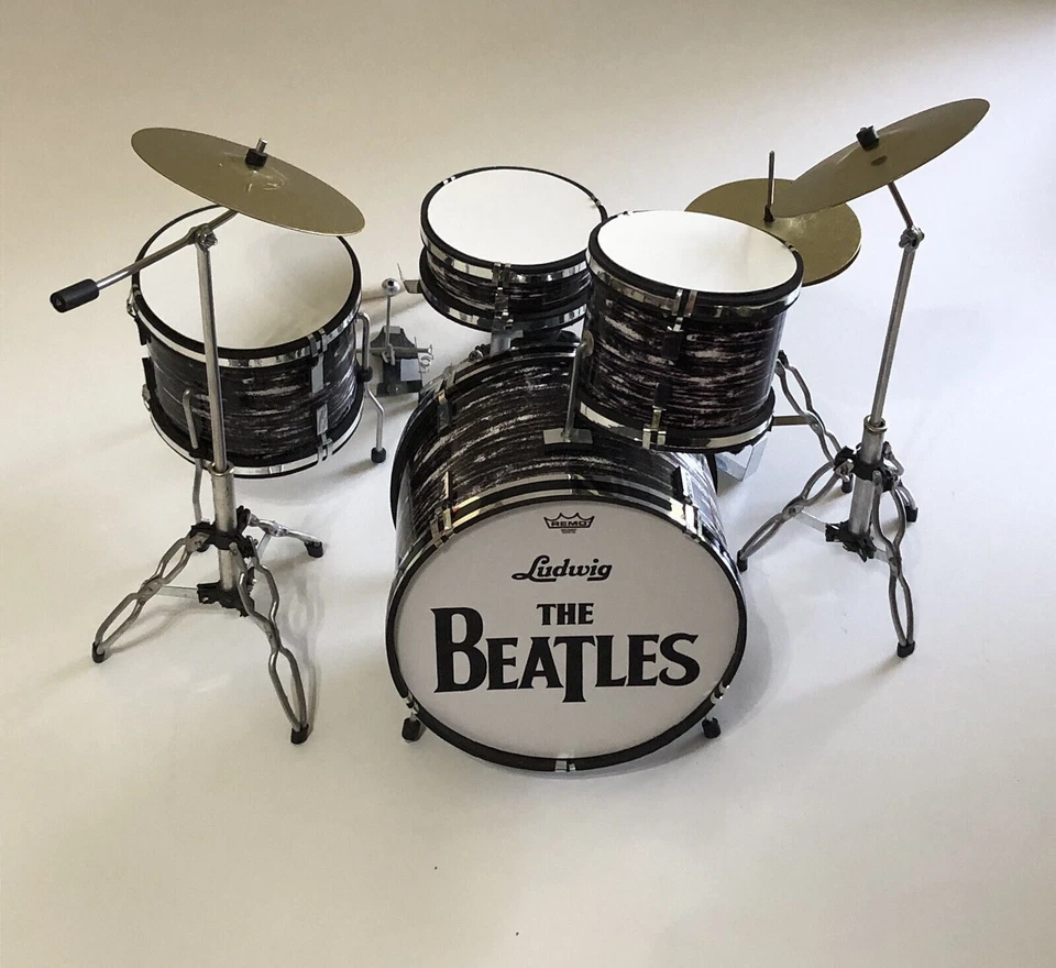 MUSIC LEGENDS COLLECTION THE BEATLES Ringo Starr Ludwig Estilo KIT DE BATERÍA MINIATURA CONJUNTO Fantástico Gran Regalo