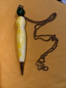 "Lápiz mecánico vintage de 3"" de largo con cadena" - Imagen 1 de 6