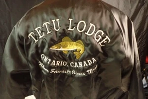 King Louie TeTu Lodge Canada Embroidered Fishing Coat 2 Pocket Mens Size L & XL - Picture 1 of 23