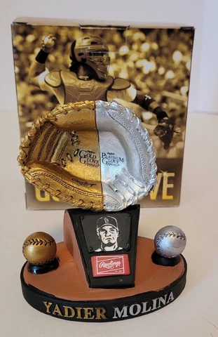 Yadier Molina St Louis Cardinals Gold And Platinum Glove Award SGA Cover