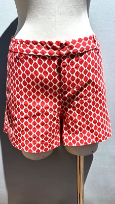 Impresión geométrica Banana Republic coral/blanco 4. Pantalones Cortos Chinos 1/2" Talla 10 M Foto 1 de 4