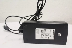 Skynet WIN-A09A Universal AC Adapter Neu Rechnung MwsT - Picture 1 of 3