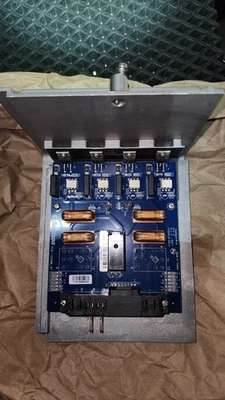 Placa de máquina de pegamento Nordson PCB 1122500-01 Foto 1 de 2