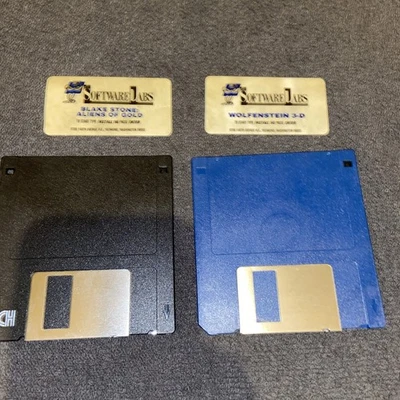 Blake Stone: Aliens of Gold and Wolfenstein 3D  Software Labs - Image 1 of 4