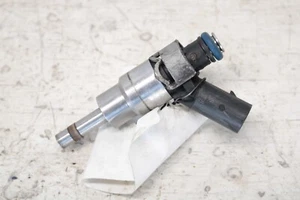 Volkswagen PASSAT B6 2007 2.0 Tfsi Petrol fuel injector 06F906036 - Picture 1 of 8