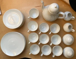 Rosenthal Studio-linie Romanze weiß 37 tlg. Kanne Kaffeeservice Dosen Kännchen - Bild 1 von 14