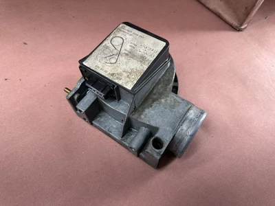 Sensor medidor de flujo de aire BMW E28 528e E30 525e 2,7 L M20 OEM #86160 Foto 1 de 4