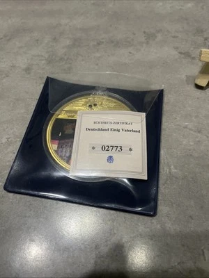 Gigant 7cm Münze, Wiedervereinigung 1990, Cu vergoldet, Swarovski  - Bild 1 von 4