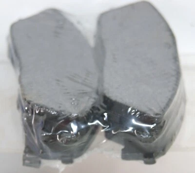 Juego de pastillas de freno de disco delanteras Wagner QuickStop ZX373 para Honda CRX 9416 1991 Foto 1 de 4