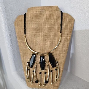 Collana girocollo donna CHICOS nero e oro catena da 4 pollici per un uso più lungo - Foto 1 di 8