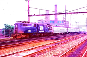ORIGINAL KODACHROME SLIDE PENN CENTRAL GG-1 #4898 JULY 22, 1973 - Picture 1 of 1