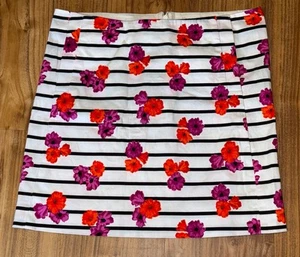 J. Crew Mini Skirt Women's Sz 4 White Black Stripes Pink /Purple Flowers Pockets - Picture 1 of 5