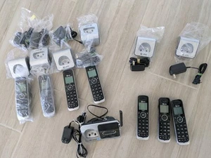 AT&T CL82450 Bezprzewodowy system telefoniczny z 7 słuchawkami - Zdjęcie 1 z 7