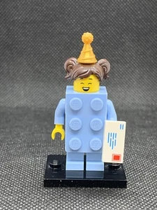 NEW LEGO Birthday Brick Costume Girl Hat and letter minifigure BAM hol298 - Picture 1 of 2