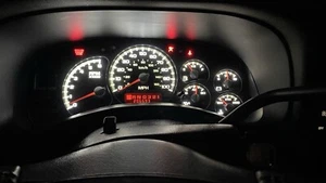 99/02 Chevy/gmc Cluster - Picture 1 of 1