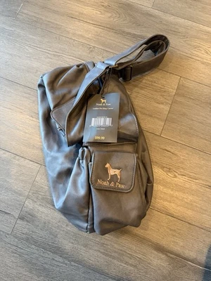 Noah and Paw VEGANO CUERO MASCOTA ESLINGA PORTADOR ESTILO VOLANTES NUEVO Foto 1 de 4