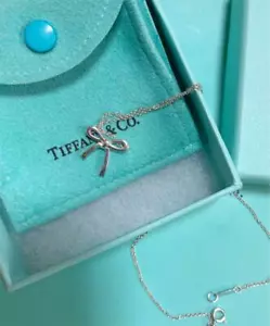 Tiffany & Co. necklace Pendant Sterling Silver 925 Ribbon necklace - Picture 1 of 8