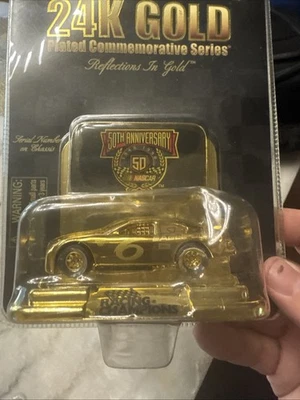 Racing Champions Mark Martin #6 Eagle One 1998 chapado en oro de 24 k serie 1 de 9998 Foto 1 de 4