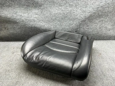 MERCEDES W219 CLS55 CLS63 CLS550 AMG COJÍN ASIENTO TRASERO DERECHO INFERIOR OEM Foto 1 de 4