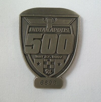 Indianápolis 500 Silver Pit Badge 2007 Dario Franchitti Andretti Green Racing Foto 1 de 4