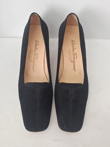 Salvatore Ferragamo Black Pumps Women Size 8.5A Boutique Nero Low Heel Fabric - Picture 1 of 8