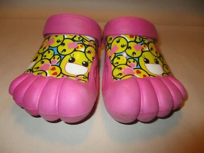 Unbrand Girls Youth 11/12 Pink with Happy Faces Graphic Toe Clogs - Image 1 of 4