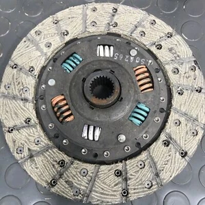 UNIPART CLUTCH PLATE GCP260 - Picture 1 of 3