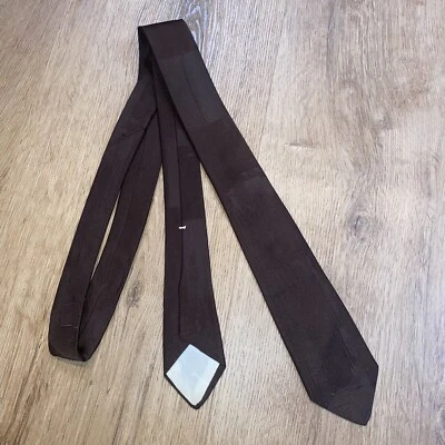 Corbata para hombre Saks Fifth Avenue delgada estrecha marrón seda locos de colección años 60 Foto 1 de 4
