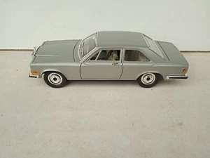 MODELLINO AUTO BURAGO, ROLLS ROYCE CAMARGUE, GRIGIA  SCALA 1/22 - Foto 1 di 5
