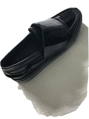 Mocasín de charol negro Giambattista Valli. Francia, talla 38 Foto 1 de 4
