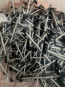 2.2kg Mixed 40mm & 65mm UPVC POLY TOP PINS NAILS PLASTIC POLYMER HEADED Fascia - Picture 1 of 6