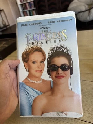 The Princess Diaries (VHS, 2001) Clam Shell, Julie Andrews, Anne Hathaway - Image 1 of 4
