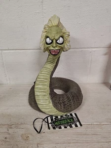 Rare 12" Beetlejuice Snake Spirit Halloween Horror display Light-Up Statue. - Picture 1 of 4