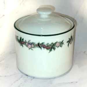 Vtg Macy's The Cellar Christmas O Tannenbaum Covered Sugar Bowl 1992 Crazed - Picture 1 of 8