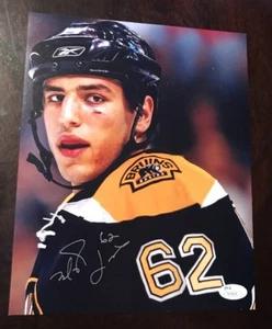 MILAN LUCIC Autographed BOSTON BRUINS 8x10 Hockey Photo JSA/COA S93845 - Picture 1 of 4