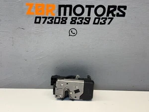 RENAULT TRAFIC / VAUXHALL VIVARO 2014-2019 BARN DOOR LOCK CATCH 905033916R ML2 - Picture 1 of 4