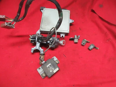 comp. Lock Set Honda Civic EJ9 manufactured: 1997-2001 37820-P3Y-G51 75PS-90PS - Image 1 of 2